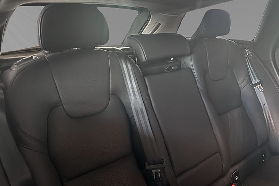 Volvo V90 11 of 30