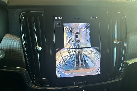 Volvo V90 25 of 30