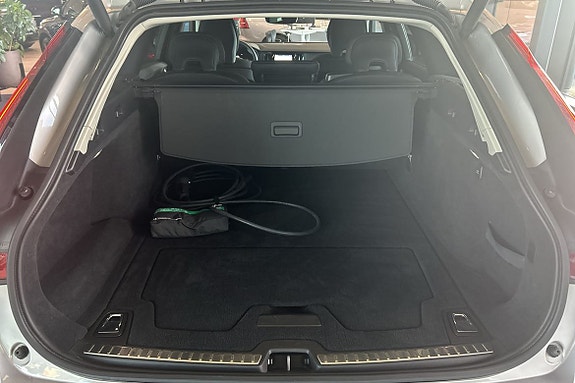 Volvo V90 15 of 30