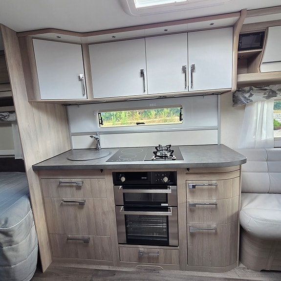 KABE Imperial 630 TDL KS *Mover 6 of 8