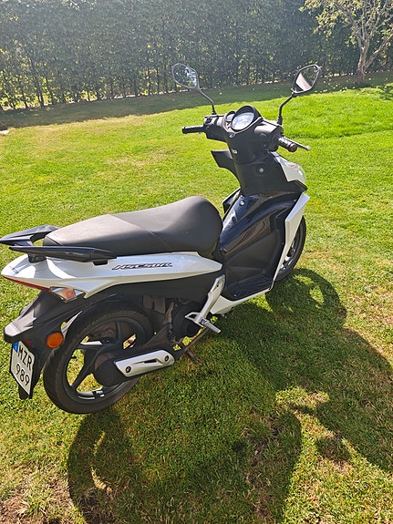 Honda NSC50R 3 of 6