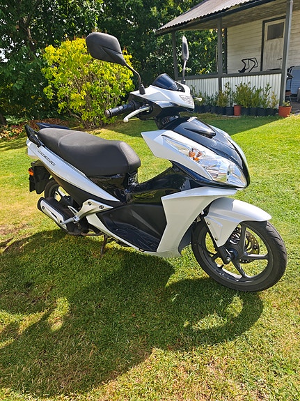 Honda NSC50R 2 of 6
