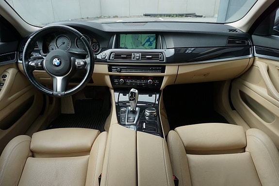 BMW 530d 2 of 30