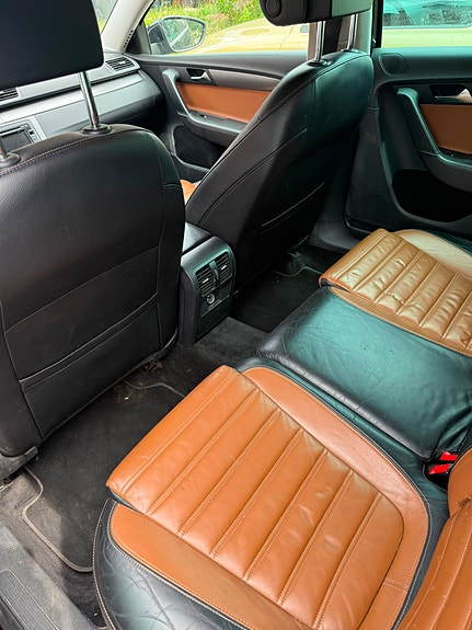 Volkswagen Passat 15 of 16