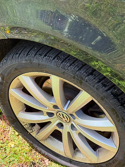 Volkswagen Passat 10 of 16