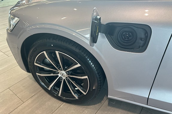 Volvo V60 18 of 30
