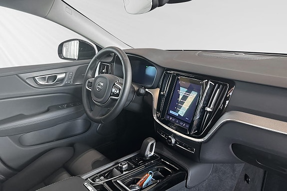 Volvo V60 10 of 30