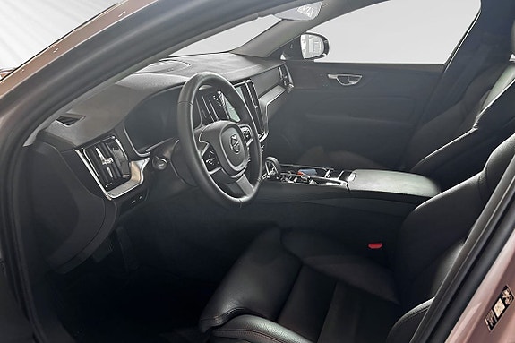 Volvo V60 7 of 30