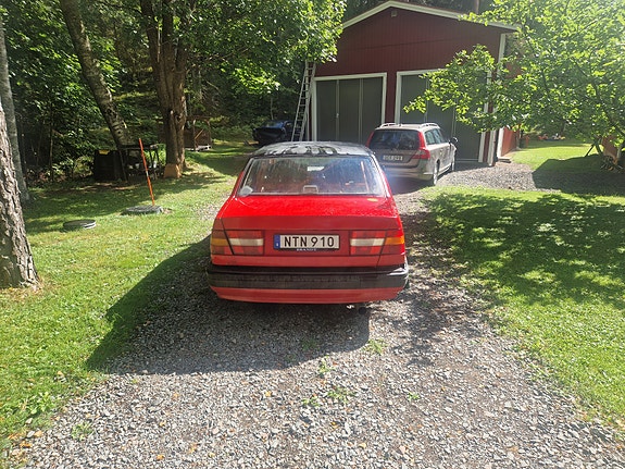 Volvo 940 2 of 5