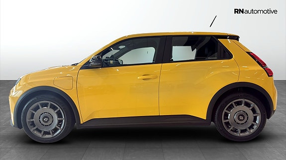 Renault 5 2 of 22