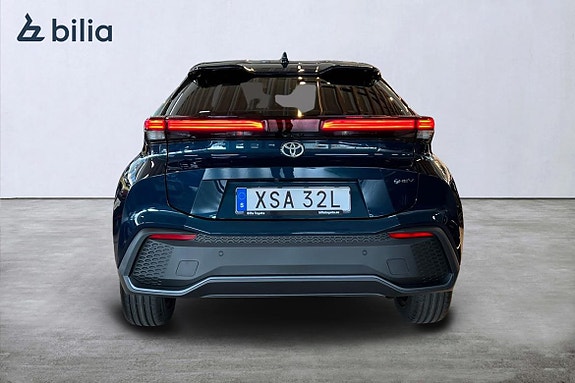 Toyota C-HR 5 of 22
