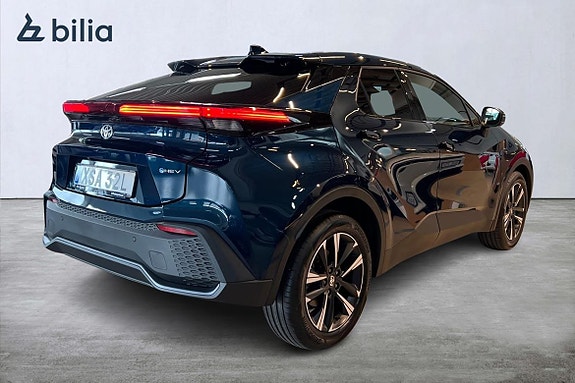 Toyota C-HR 19 of 22