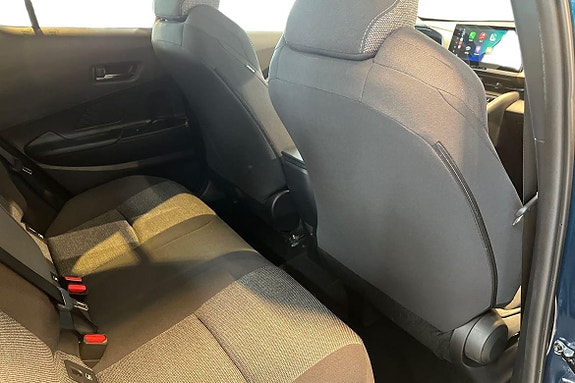 Toyota C-HR 9 of 22
