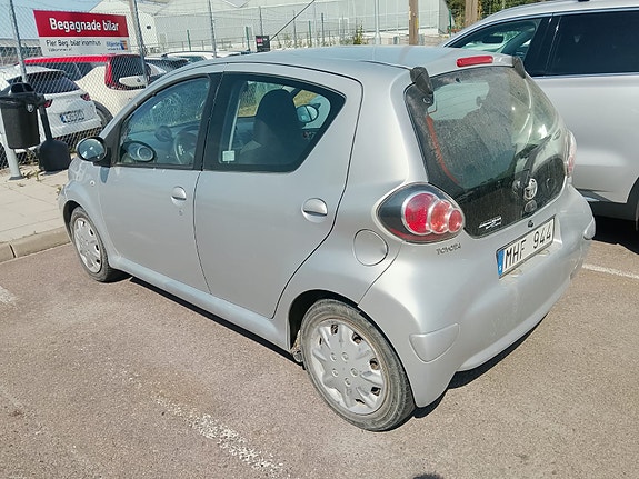Toyota Aygo 4 of 4