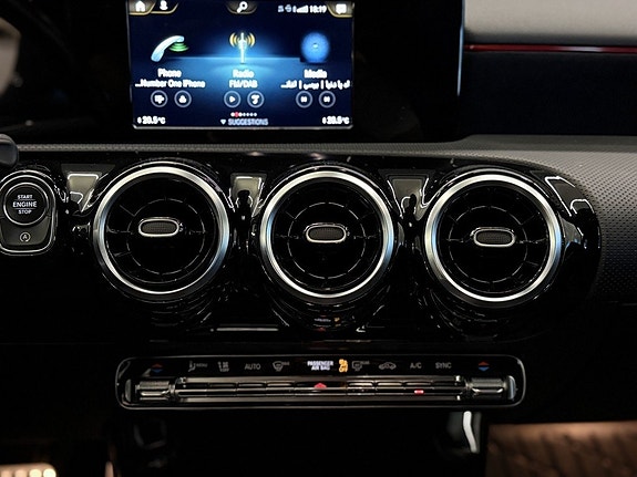 Mercedes-Benz A180 21 of 27