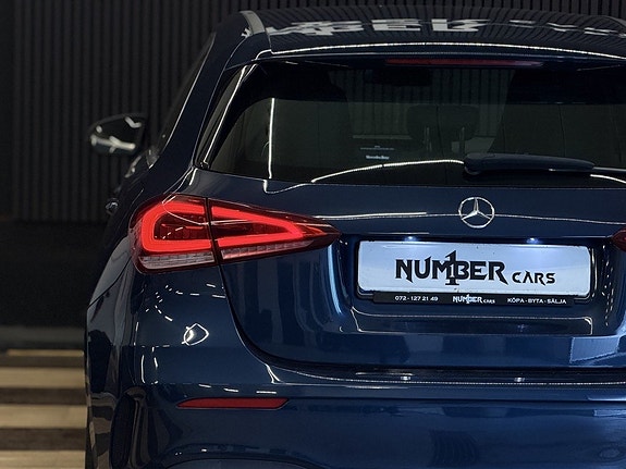 Mercedes-Benz A180 11 of 27