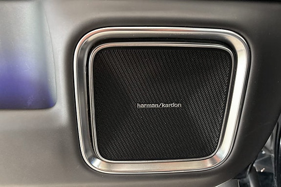 Polestar 4 17 of 30