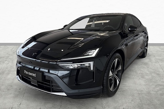 Polestar 4 7 of 30