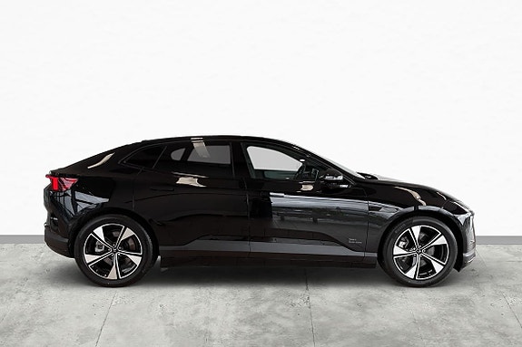 Polestar 4 4 of 30