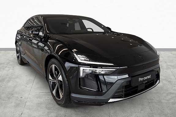 Polestar 4 10 of 30