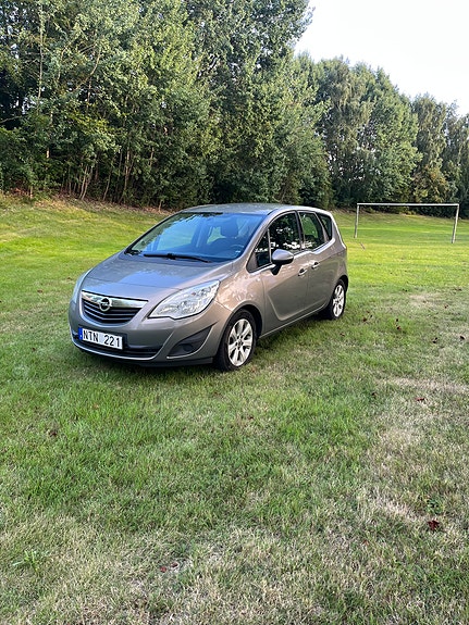 Opel Meriva 4 of 8