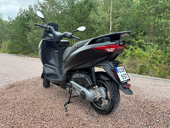 Aprilia SXR 50 4 of 6