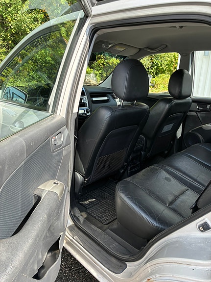 Kia Sportage 3 of 6