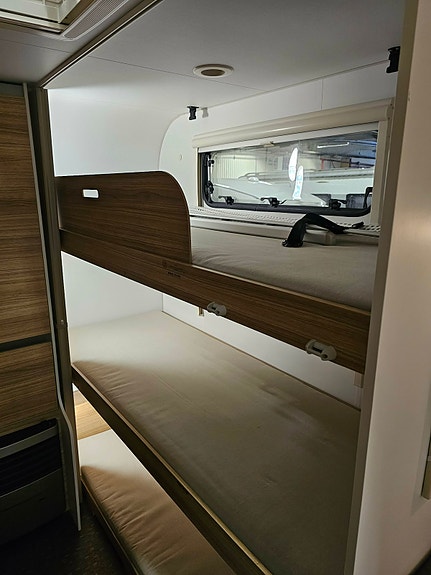 Adria Altea 552 PK 9 of 13