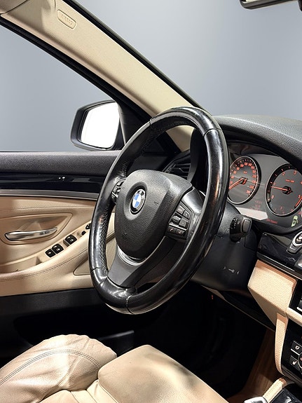 BMW 520d 13 of 26