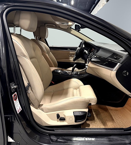 BMW 520d 15 of 26