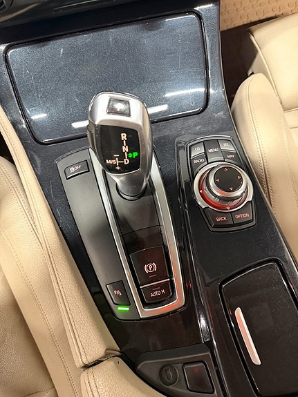 BMW 520d 24 of 26
