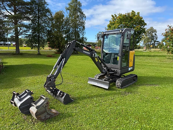 Volvo EC18D minigrävare med vagn 239.000:- 2 of 12