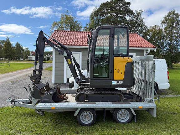 Volvo EC18D minigrävare med vagn 239.000:- 11 of 12