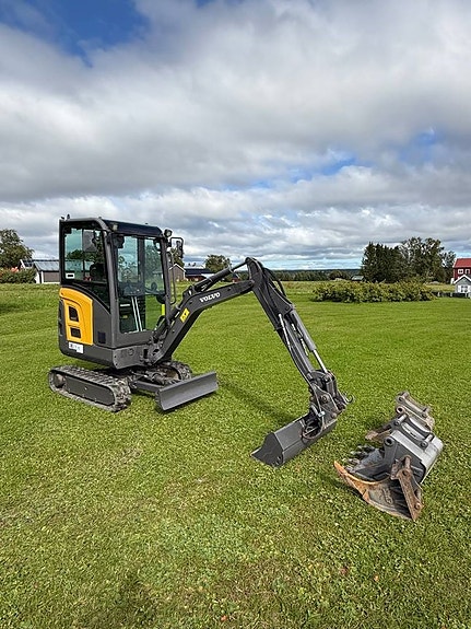 Volvo EC18D minigrävare med vagn 239.000:- 5 of 12