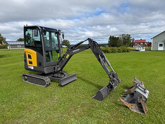 Volvo EC18D minigrävare med vagn 239.000:- 7 of 12