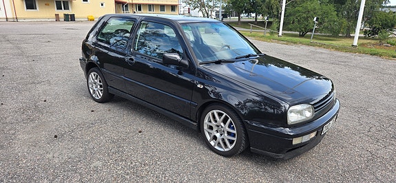 Volkswagen Golf III 4 of 10