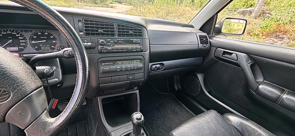 Volkswagen Golf III 6 of 10