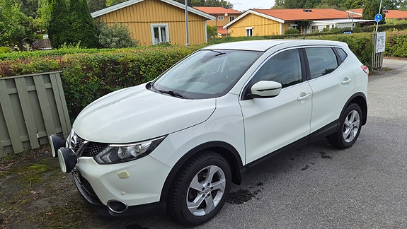 Nissan Qashqai 3 of 7