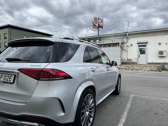 Mercedes-Benz GLE300 d 5 of 12