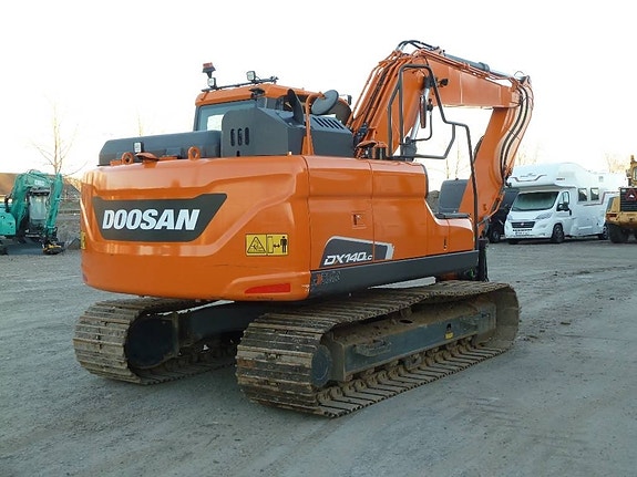 Doosan DX140LC-5 3 of 17