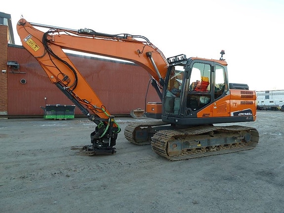 Doosan DX140LC-5 7 of 17