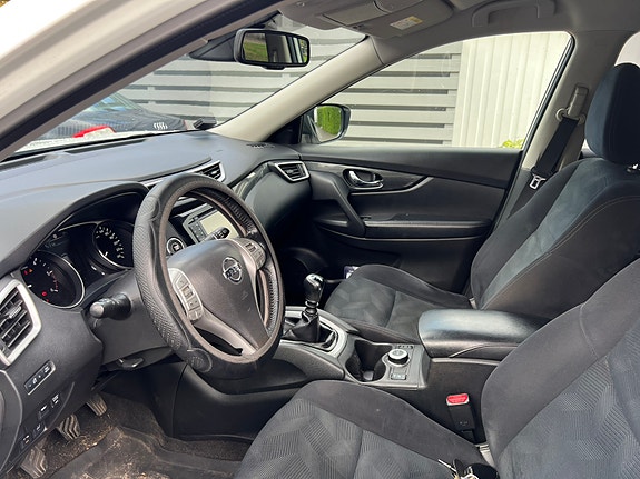 Nissan X-Trail 7 of 9