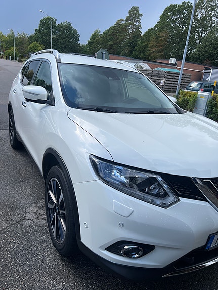 Nissan X-Trail 9 of 9