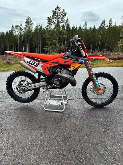 KTM SX 300 2 of 4