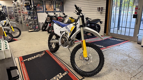 Husqvarna FE 250 | NU MED 0% RÄNTA I UPP TILL 60 MÅNADER 5 of 6