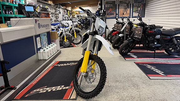 Husqvarna FE 350 | NU MED 0% RÄNTA I UPP TILL 60 MÅNADER 4 of 6