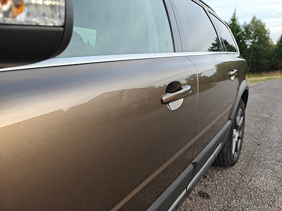 Volvo XC70 13 of 13