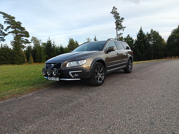 Volvo XC70 7 of 13