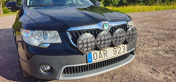 Skoda Superb 7 of 11