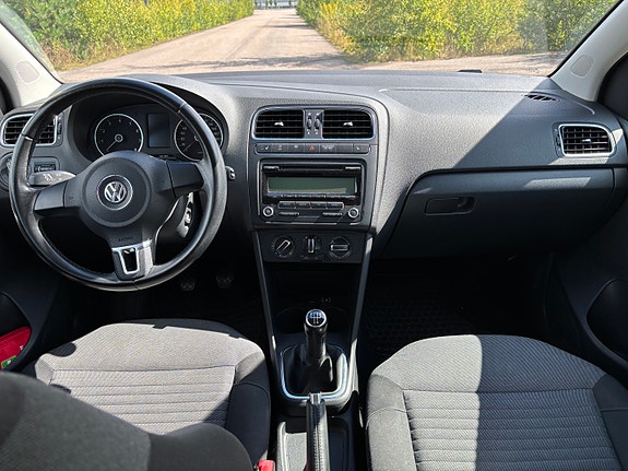 Volkswagen Polo 6 of 9